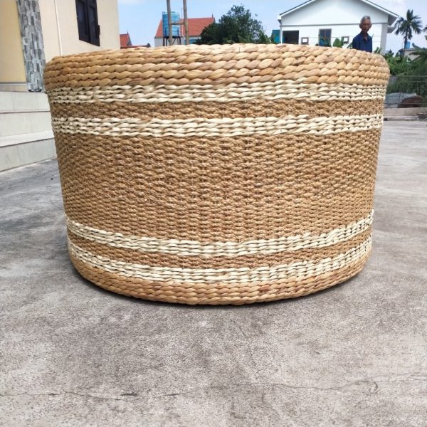 cornhusk water hyacinth pouf