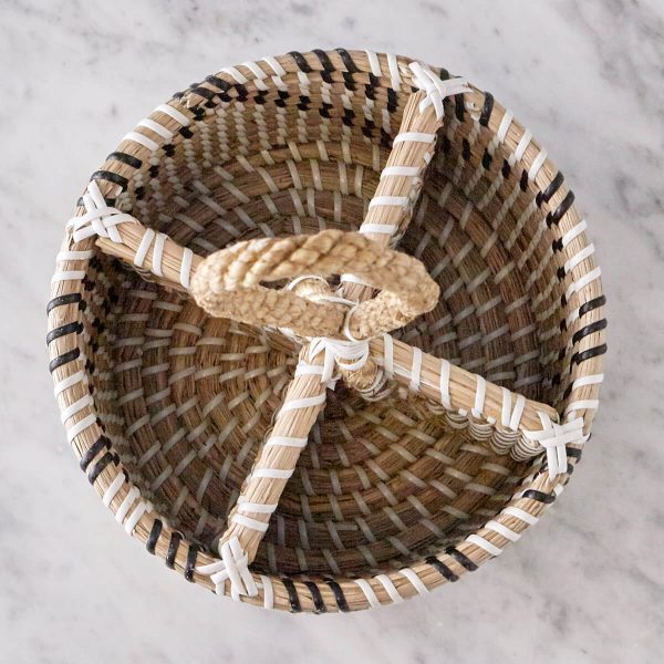 seagrass utensil caddy black and white plastic thread rope handle handmade in Vietnam
